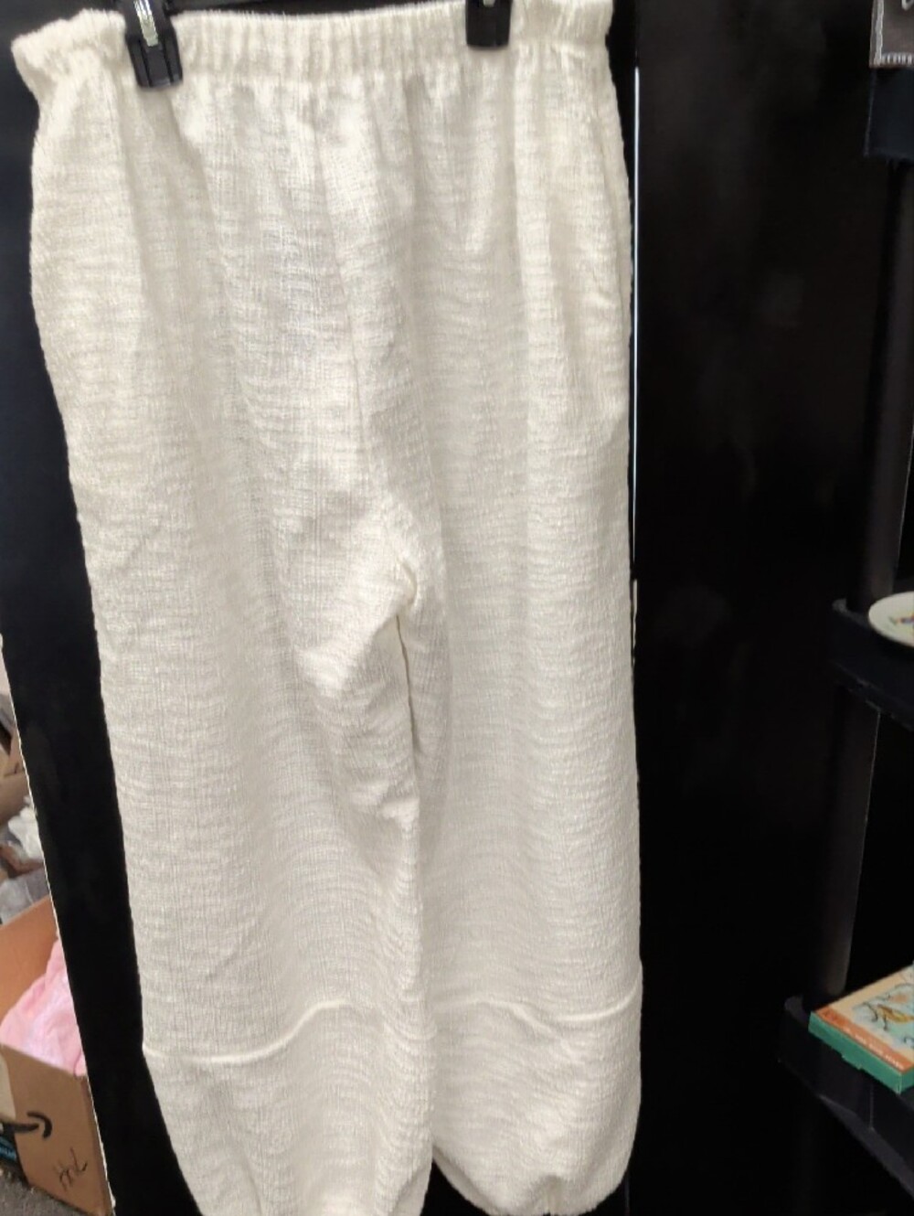 Cream Knit Cropped Top & Jogger Set - Picture 8 of 10